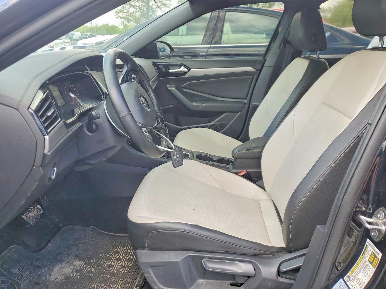 Volkswagen Jetta S