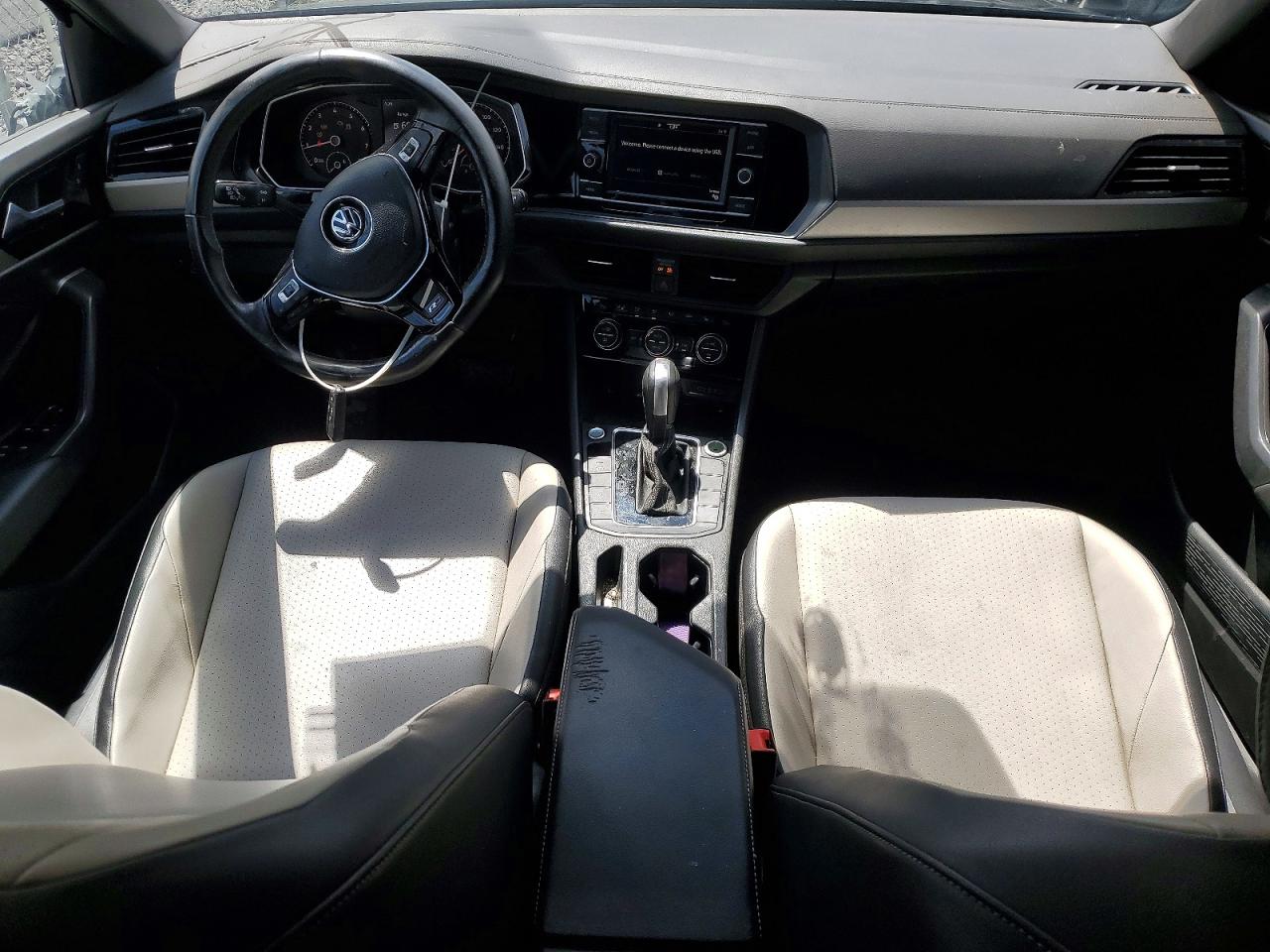 Volkswagen Jetta S