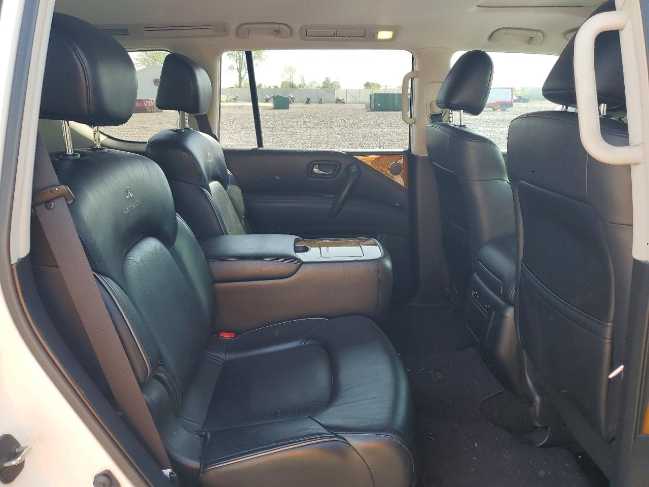 INFINITI Qx Base