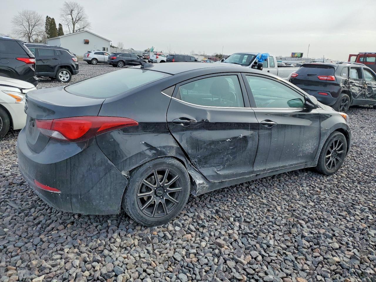 Hyundai ELANTRA Value Edition