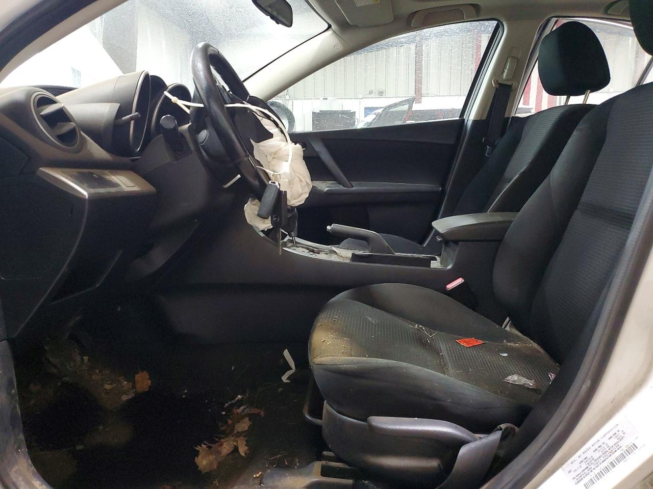 Mazda 3 I