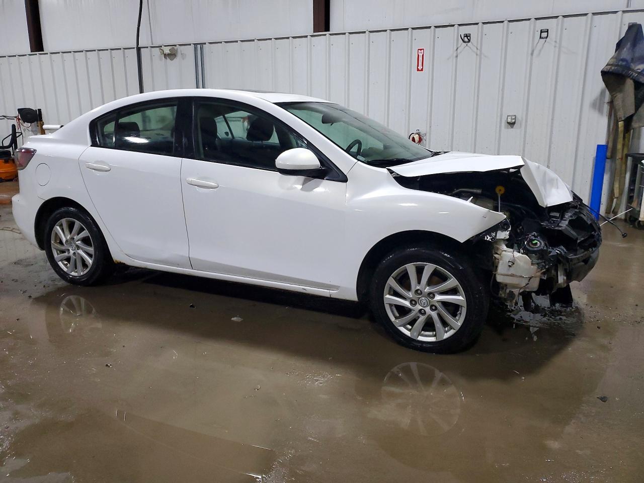 Mazda 3 I