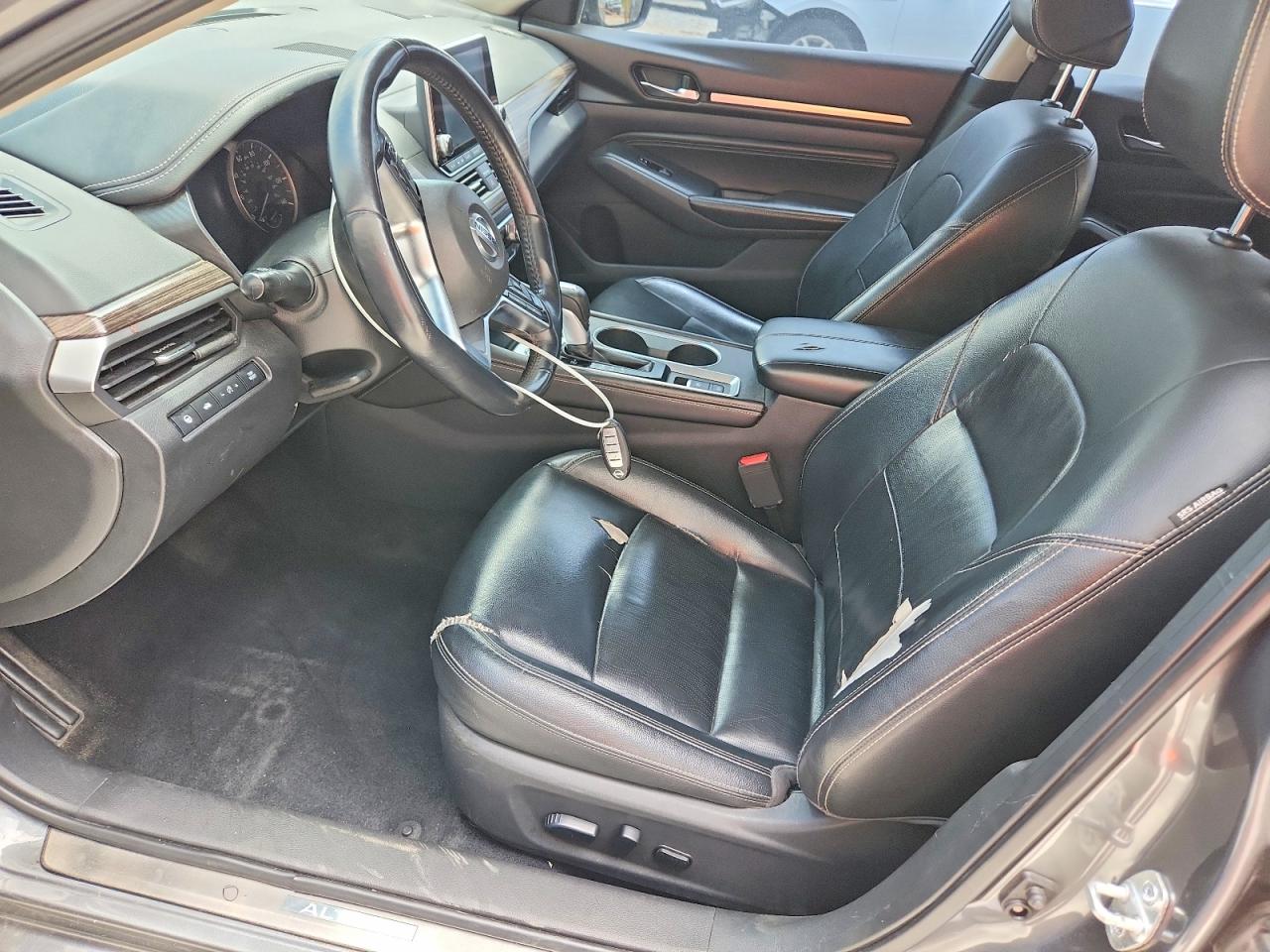 Nissan Altima Platinum