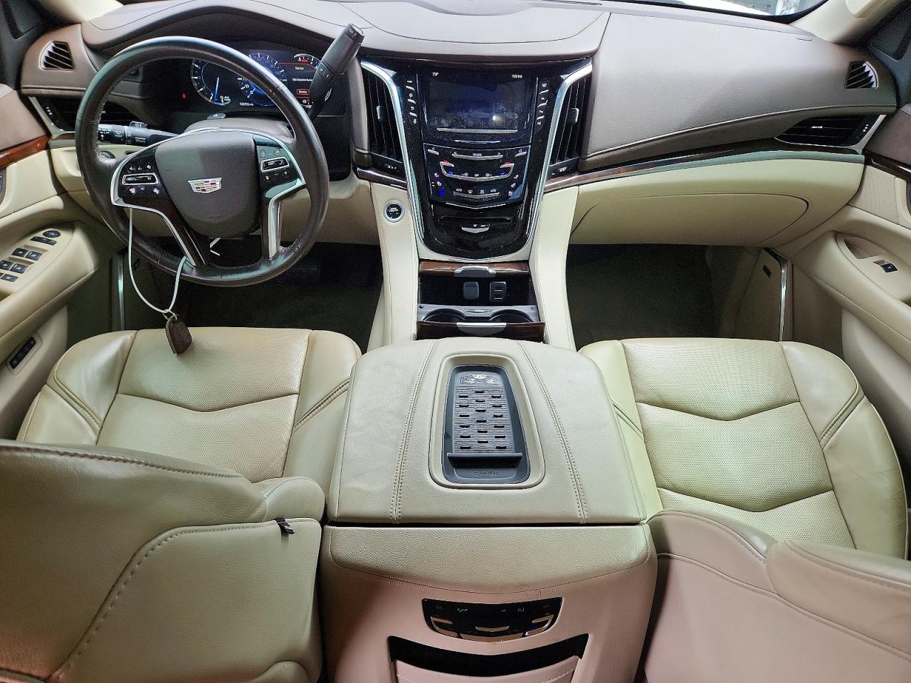 Cadillac Escalade Luxury
