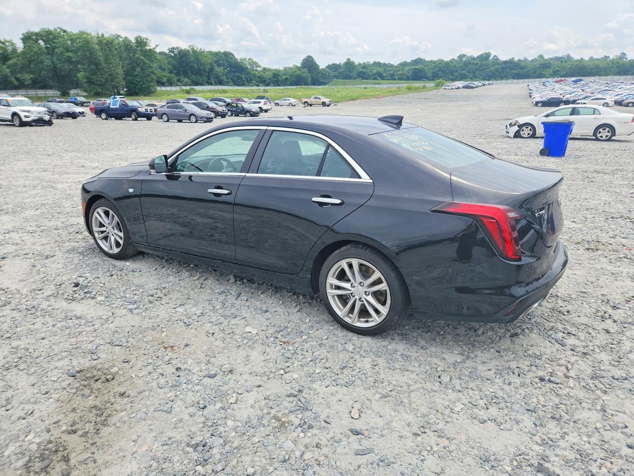 Cadillac CT4 Luxury