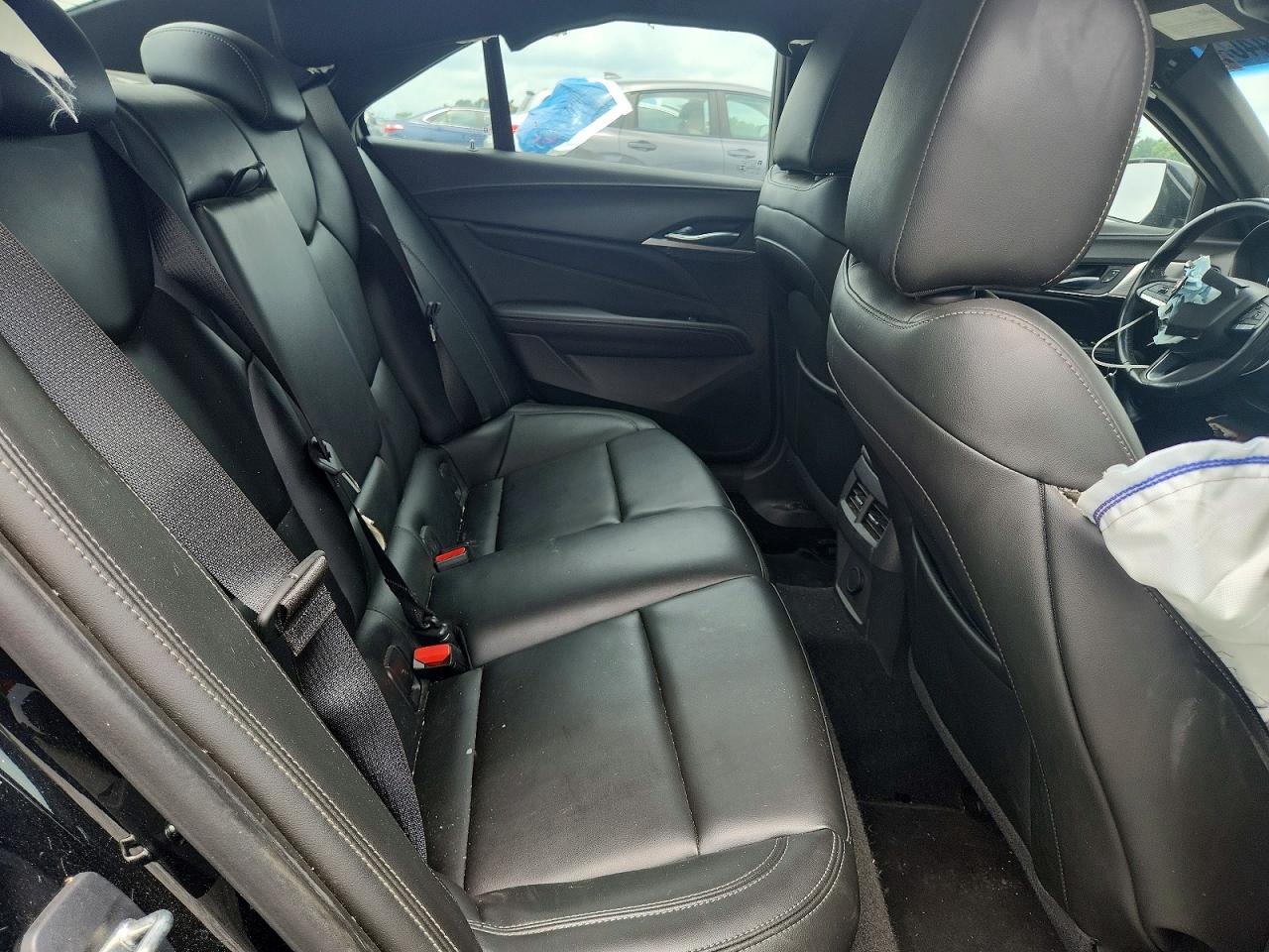 Cadillac CT4 Luxury