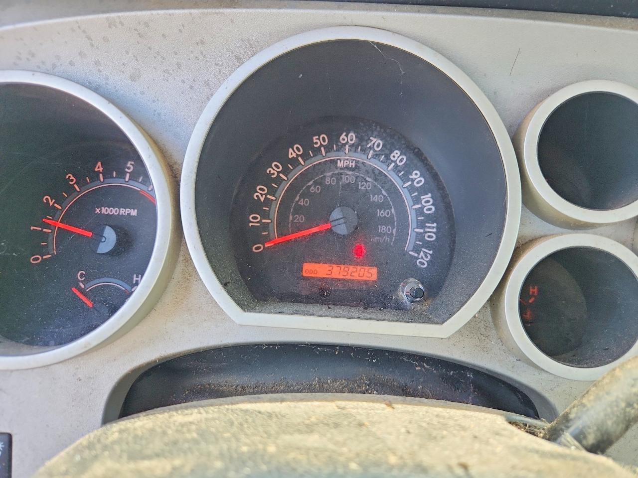 Toyota Tundra Double Cab Sr5