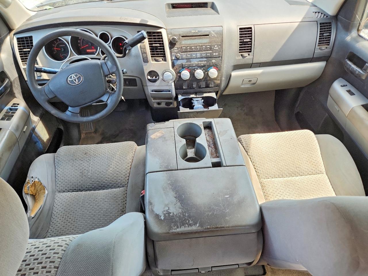 Toyota Tundra Double Cab Sr5