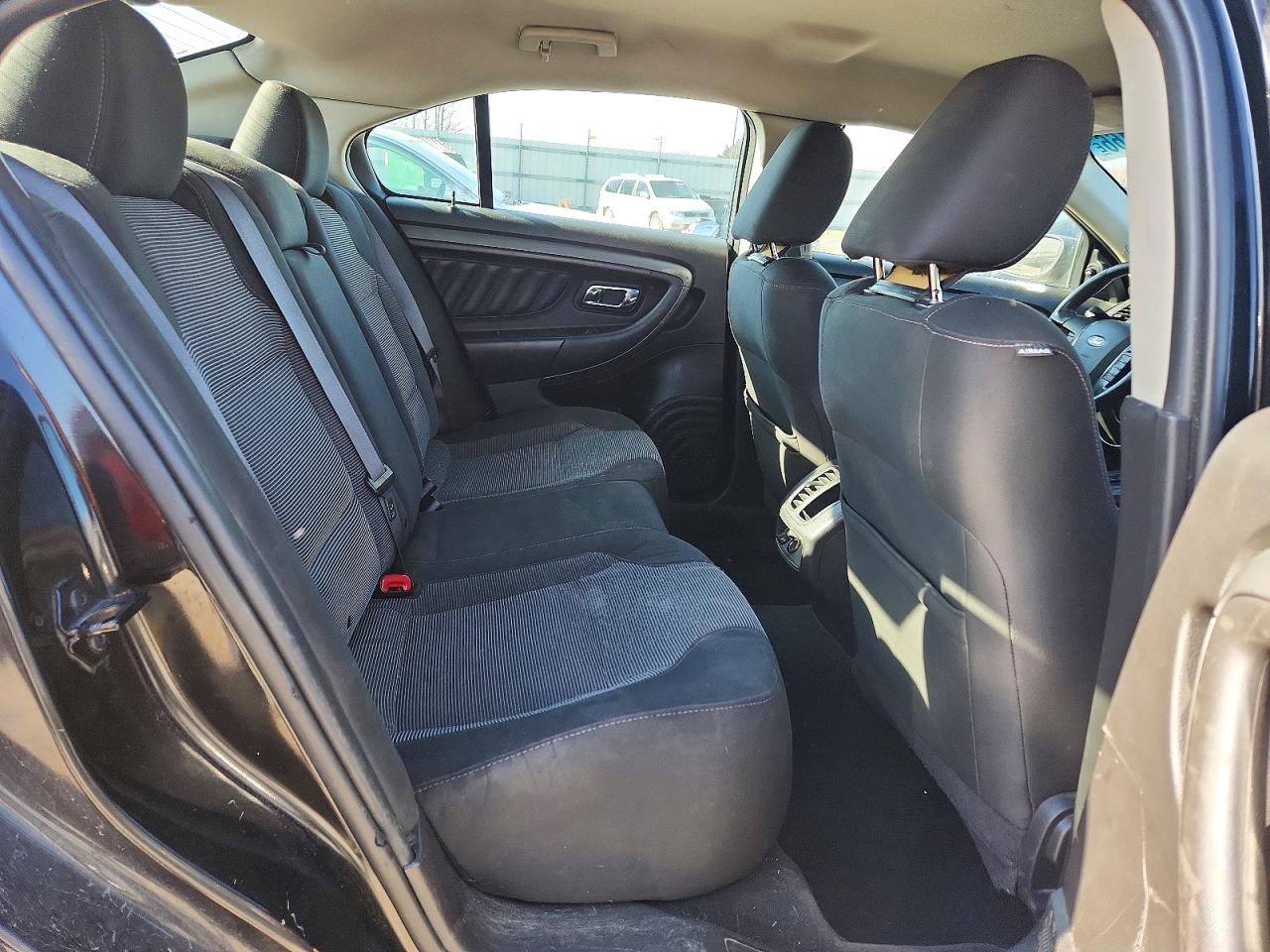 Ford Taurus Sel