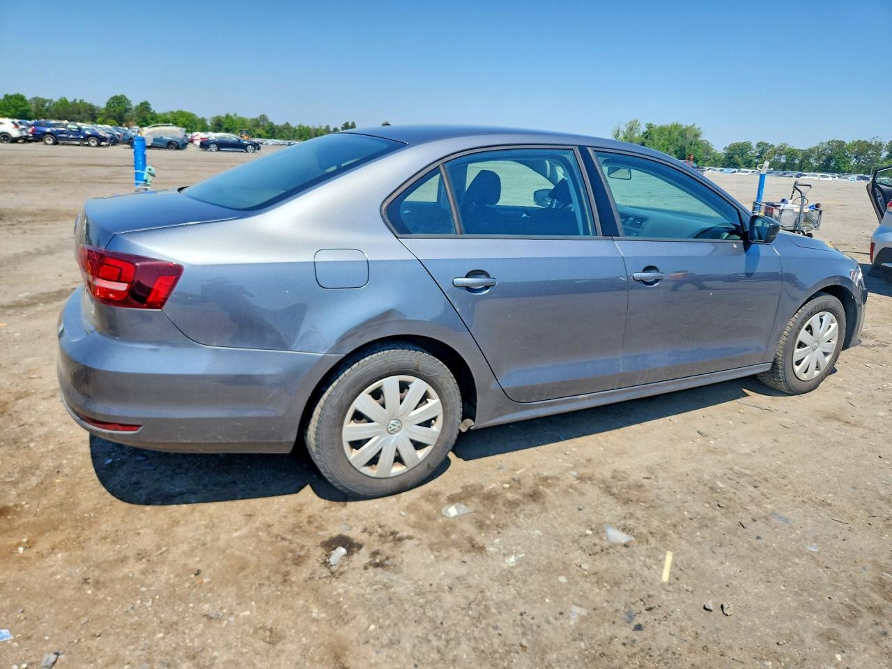 Volkswagen Jetta S