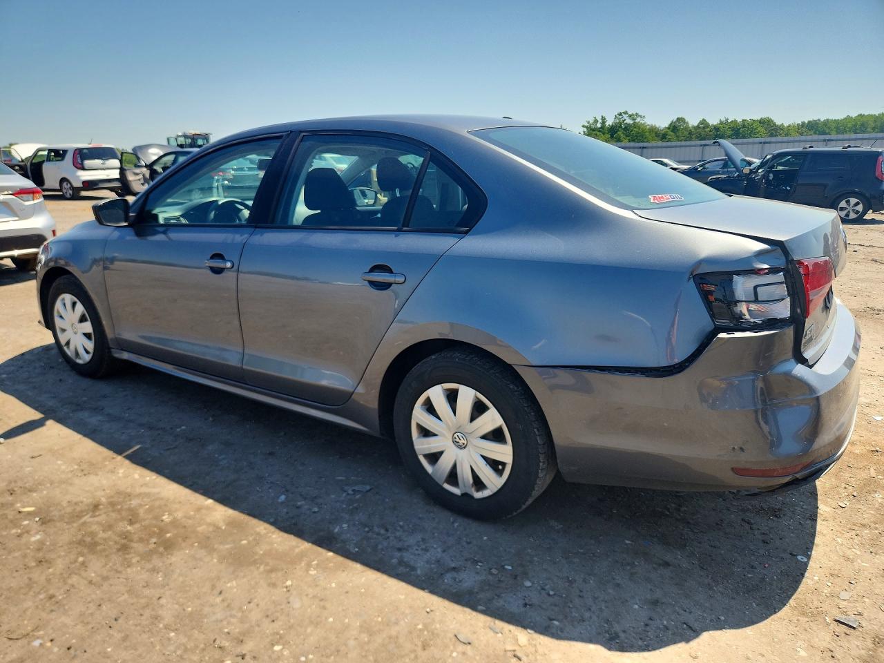 Volkswagen Jetta S