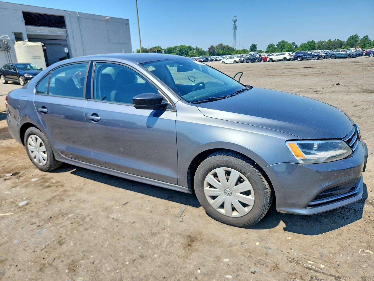 Volkswagen Jetta S