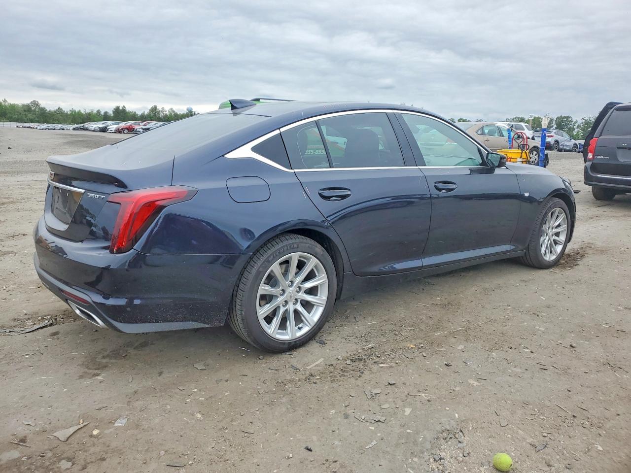 Cadillac CT5 Luxury