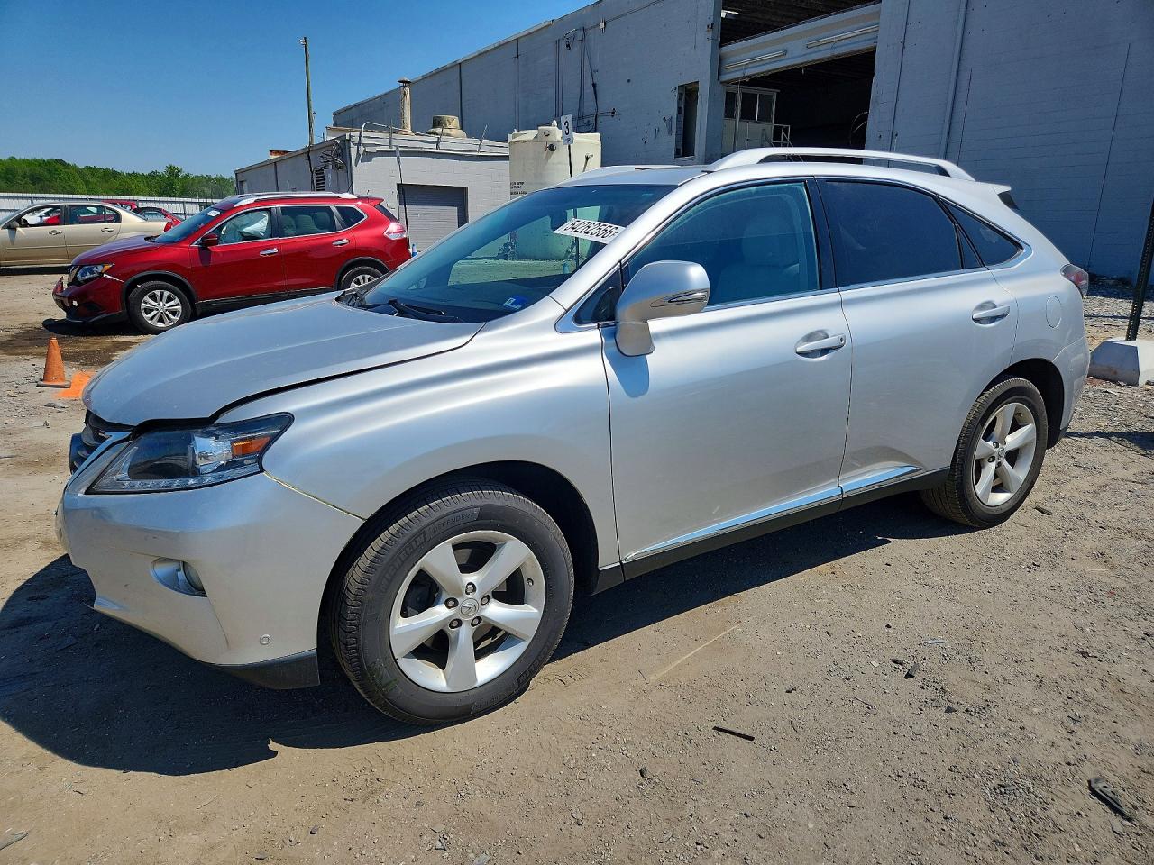 Salvage Lexus RX Image