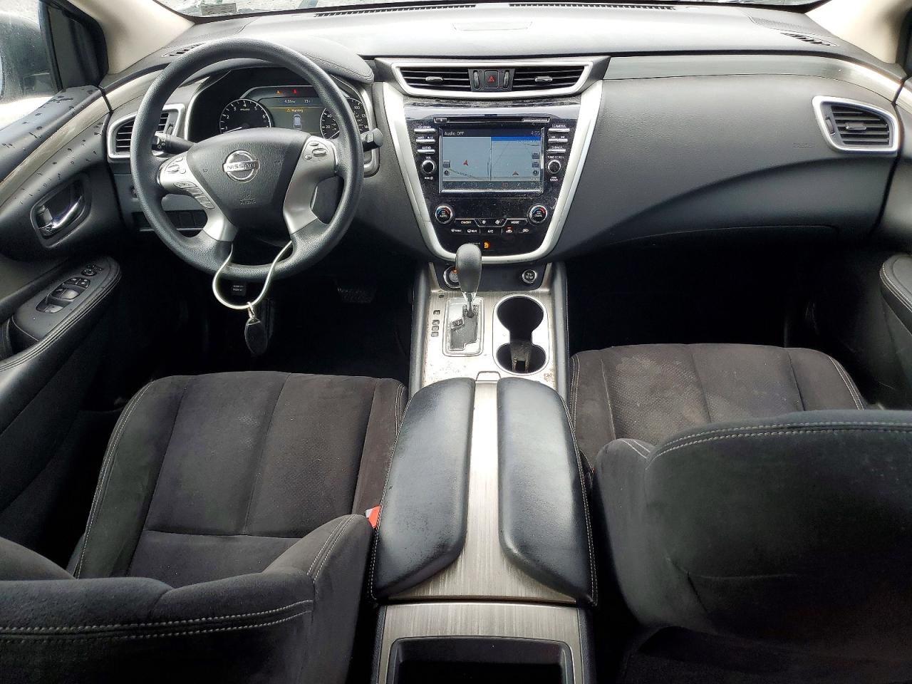 Nissan Murano S