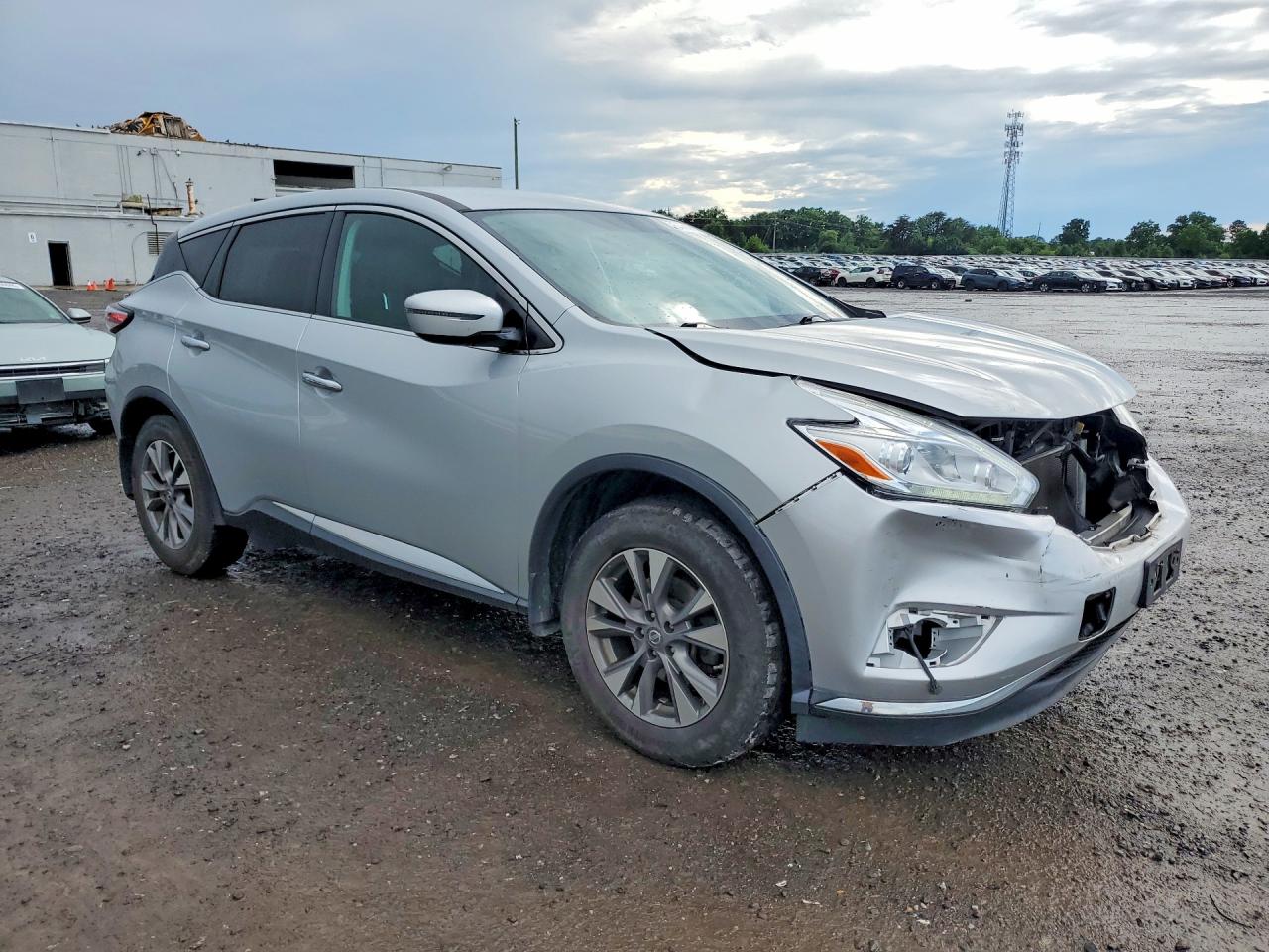 Nissan Murano S