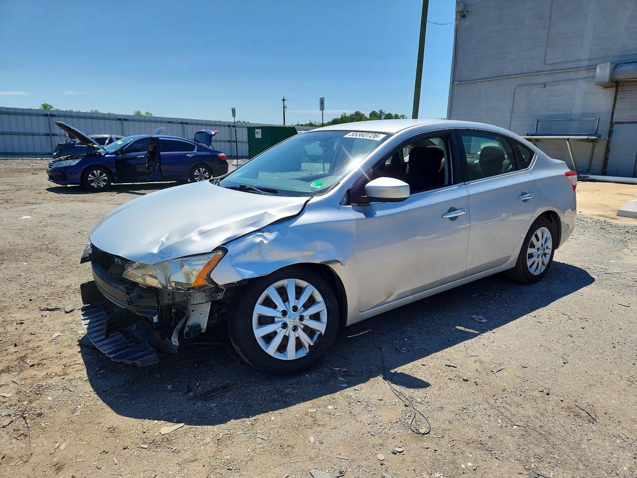 Salvage Nissan Sentra Image