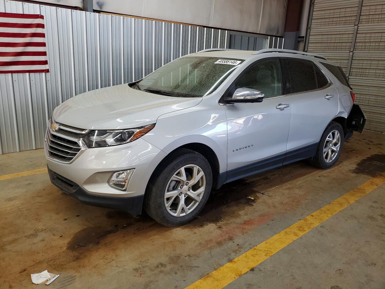 Salvage Chevrolet Equinox Image