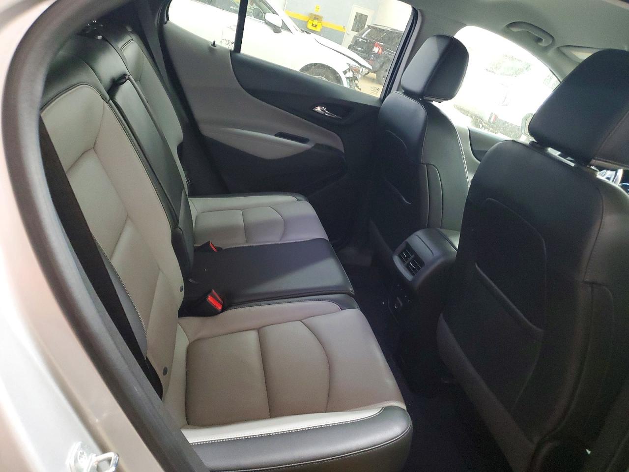 Chevrolet Equinox Premier
