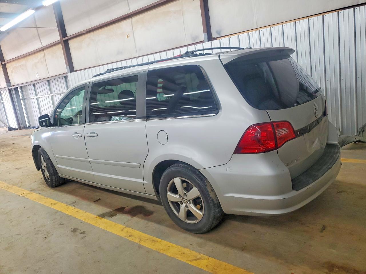 Volkswagen Routan Sel