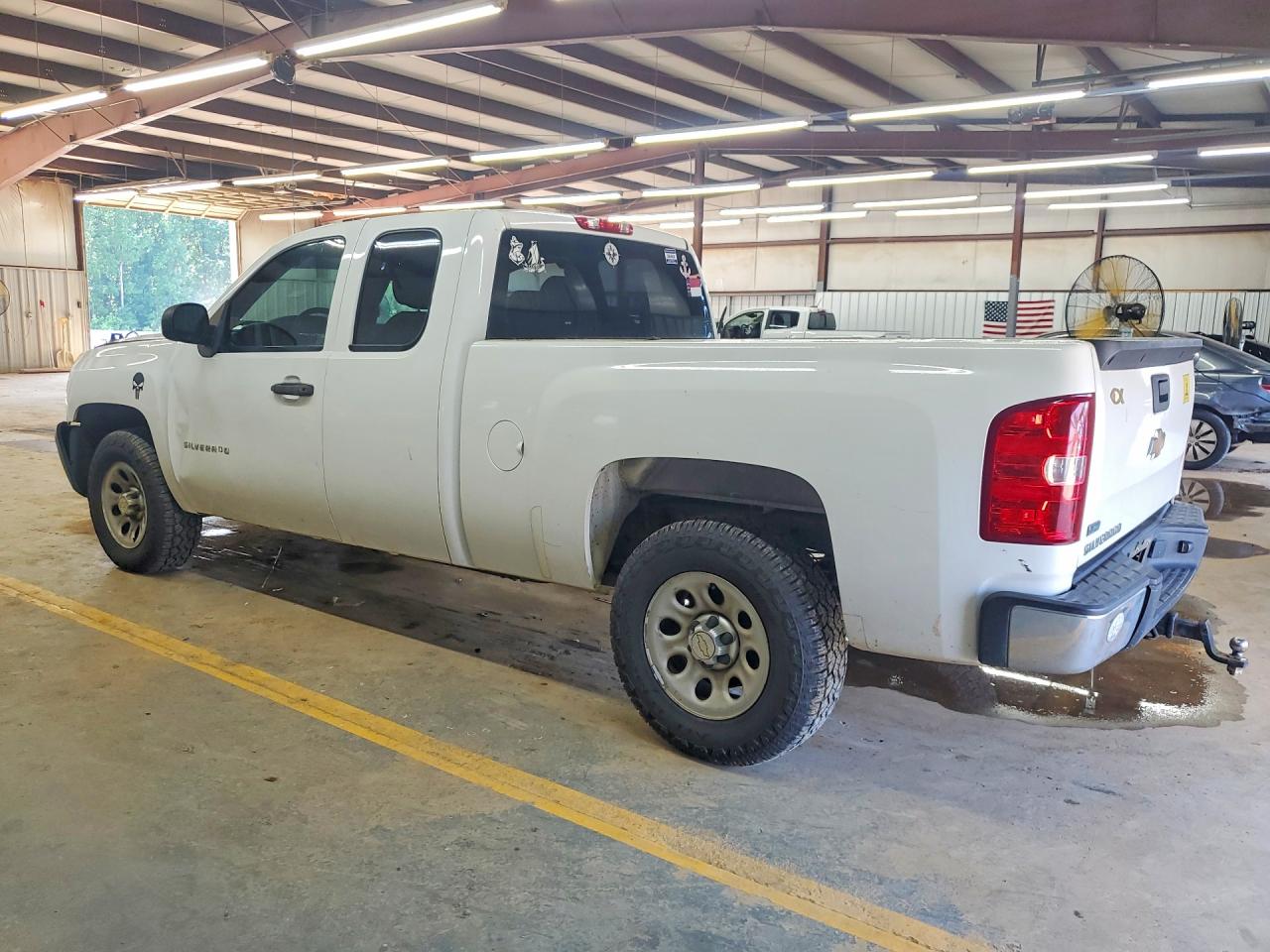 Chevrolet Silverado C1500