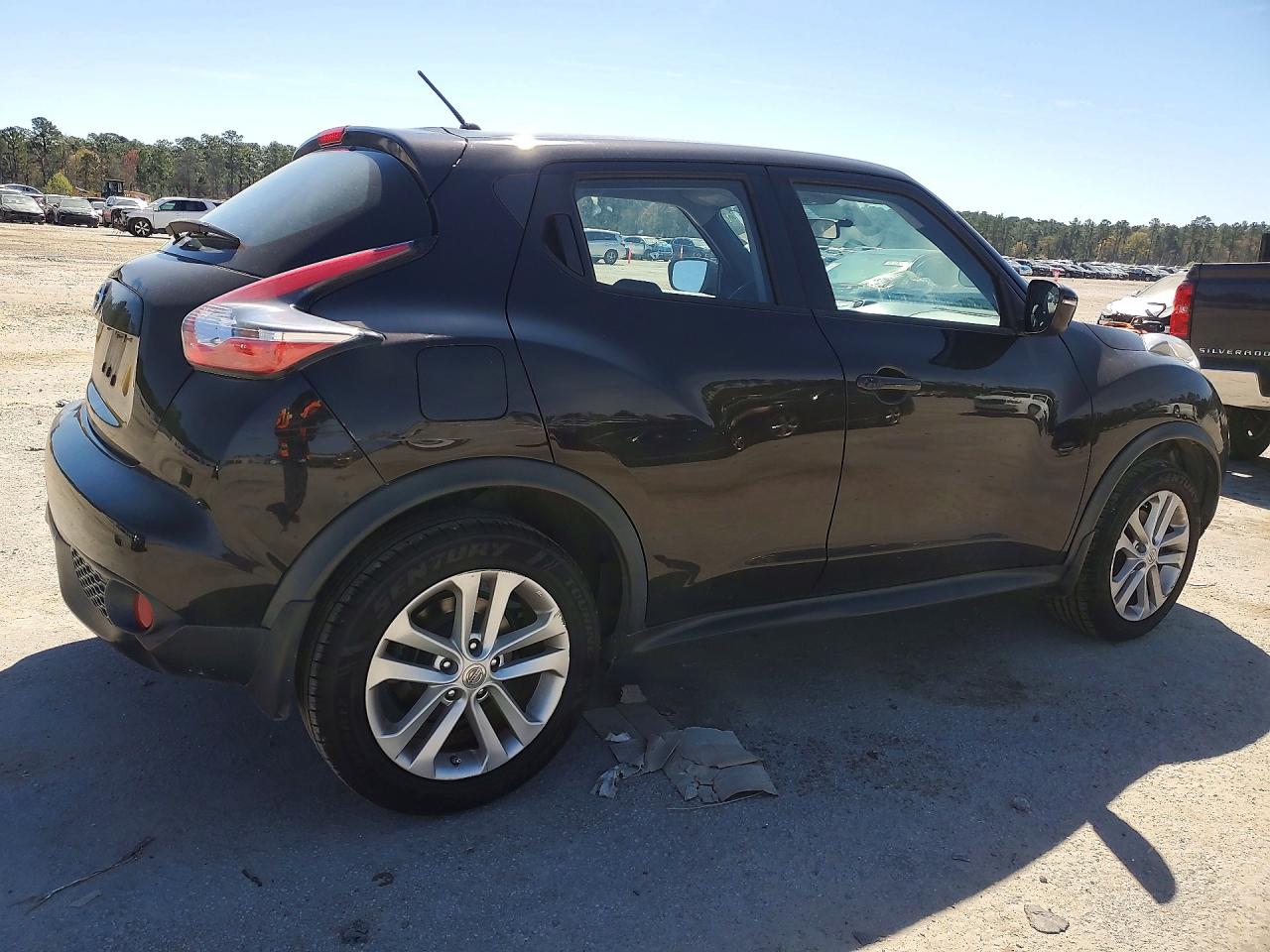 Nissan JUKE S
