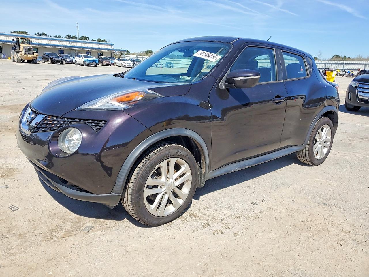 Salvage Nissan JUKE Image