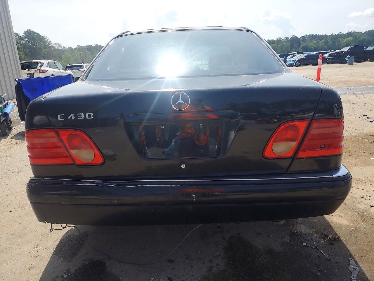 Mercedes-Benz E-Class 430