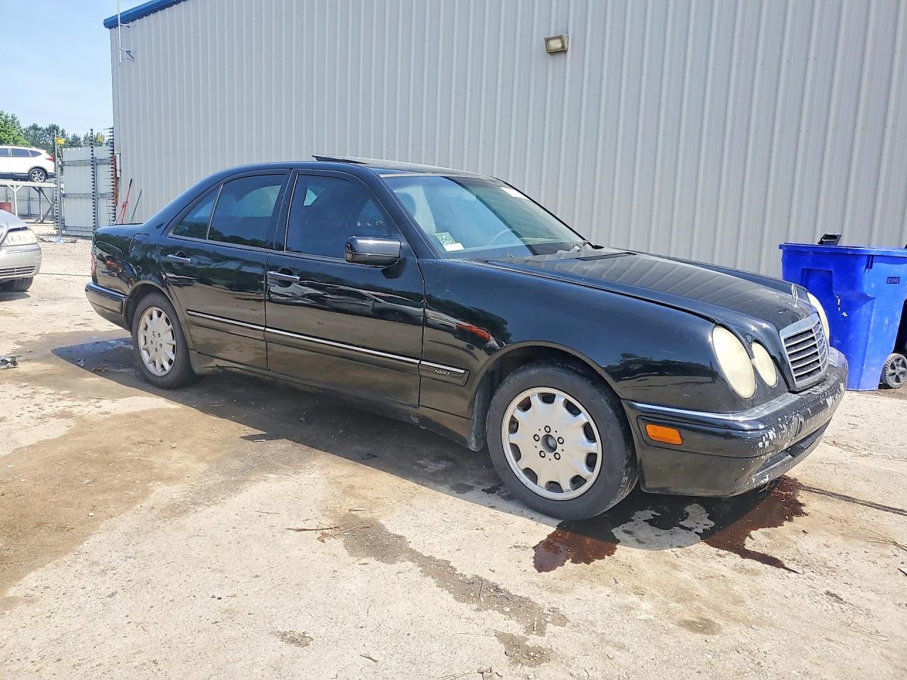 Mercedes-Benz E-Class 430