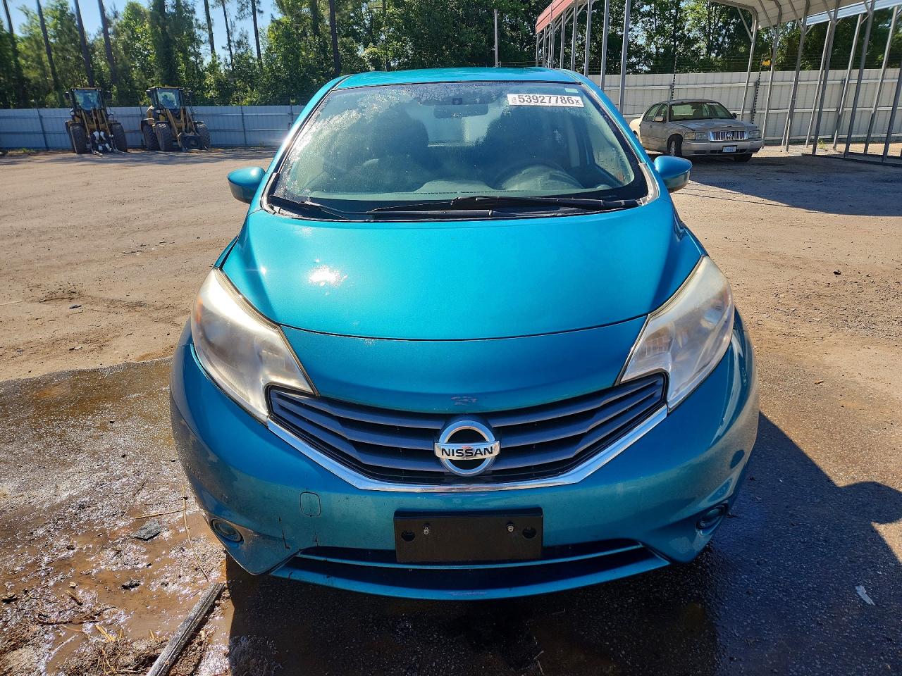 Nissan Versa Sv