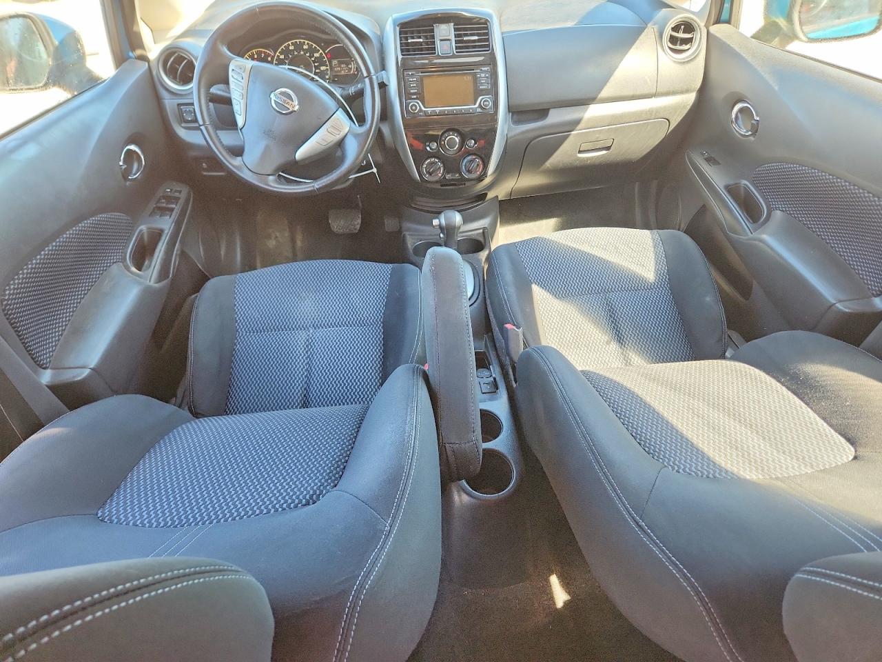 Nissan Versa Sv
