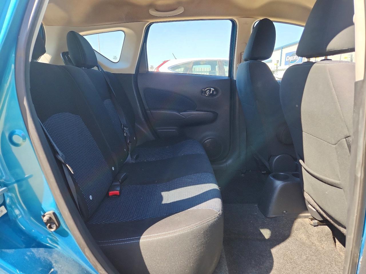 Nissan Versa Sv