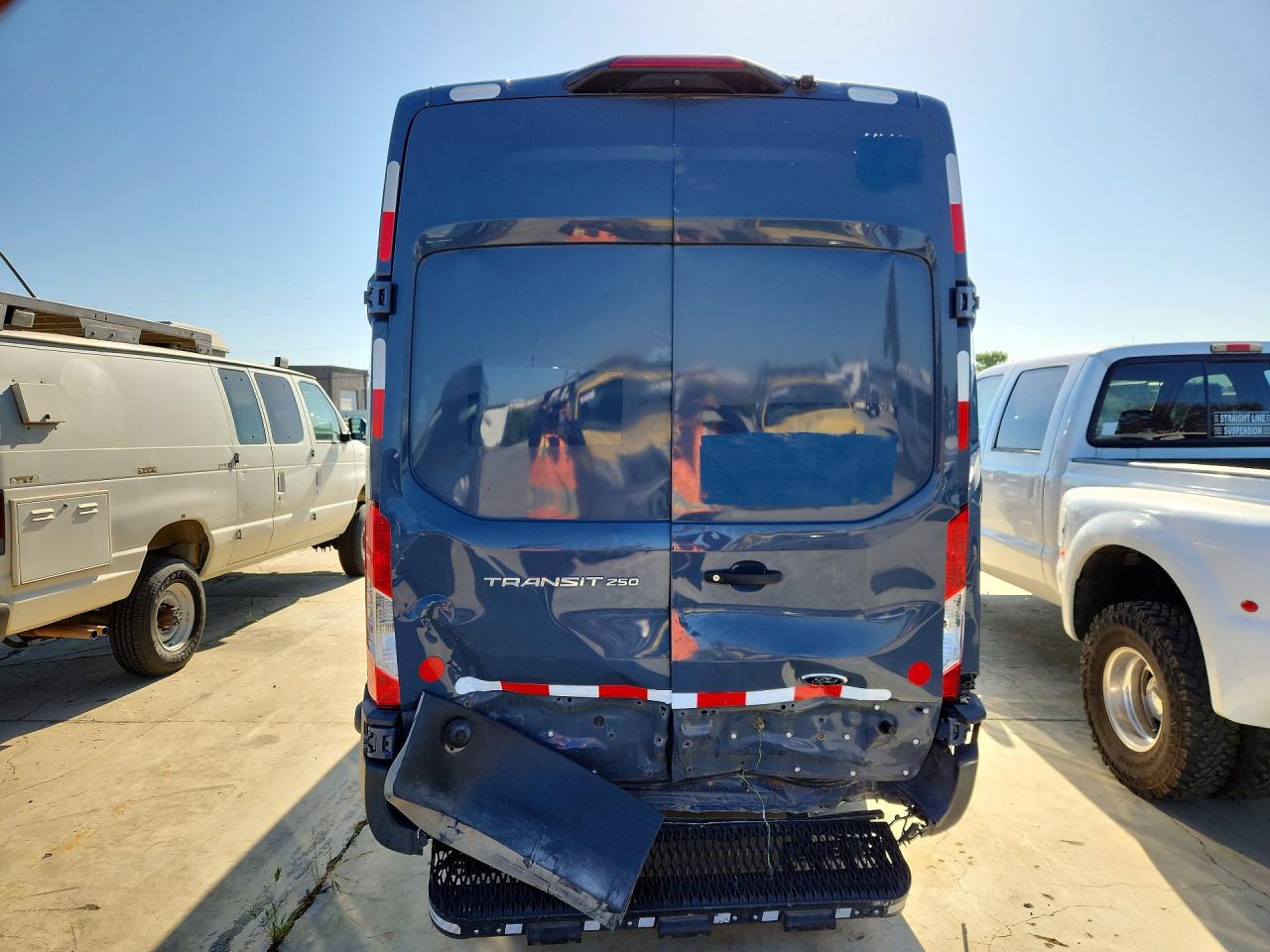 Ford Transit T-250