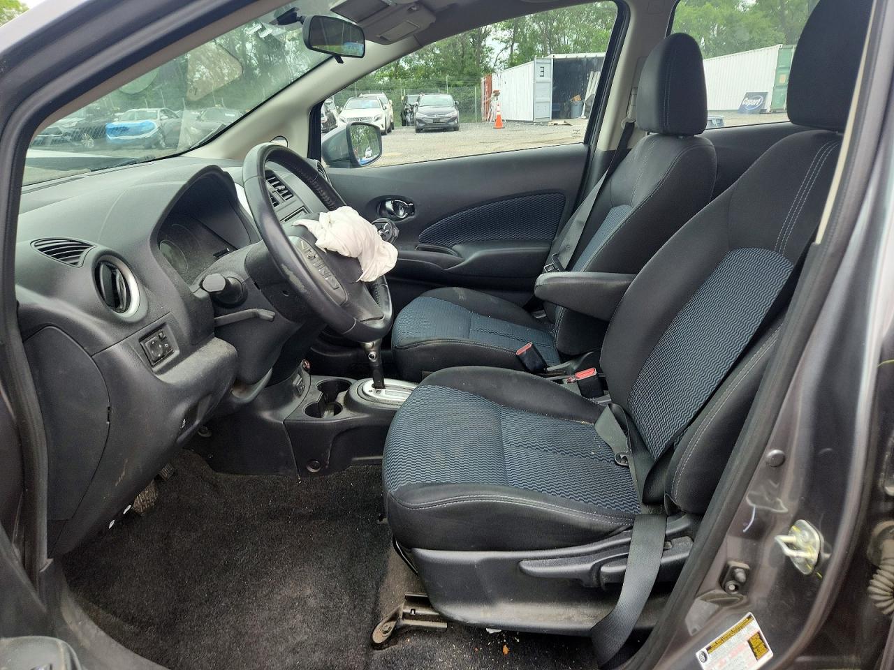 Nissan Versa Sv
