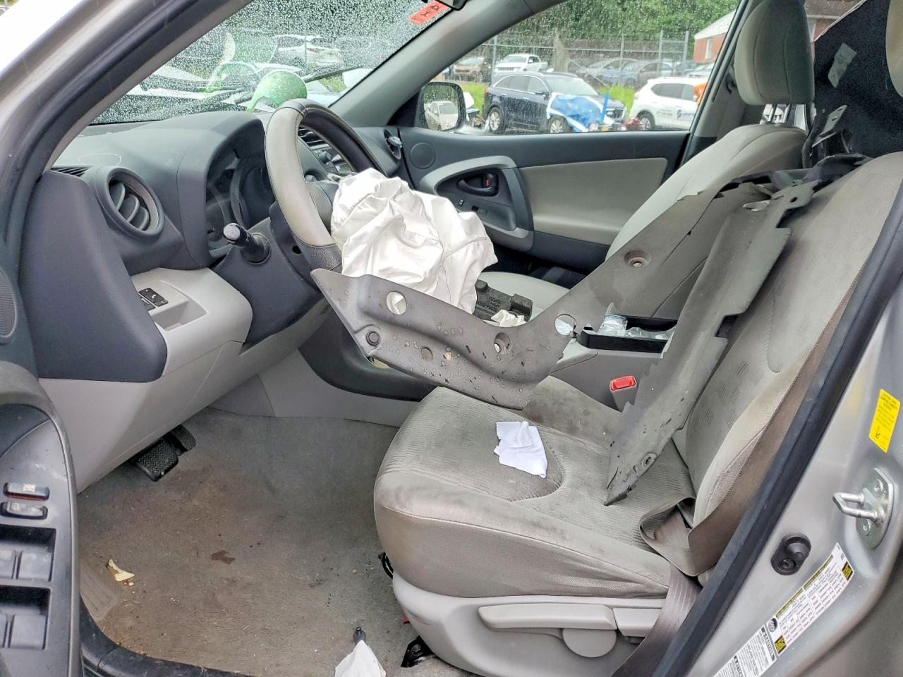 Toyota RAV4 Base