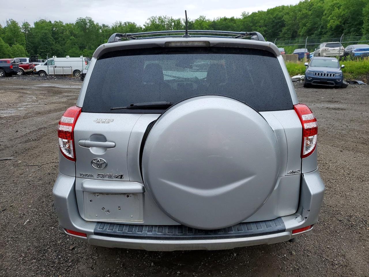 Toyota RAV4 Base