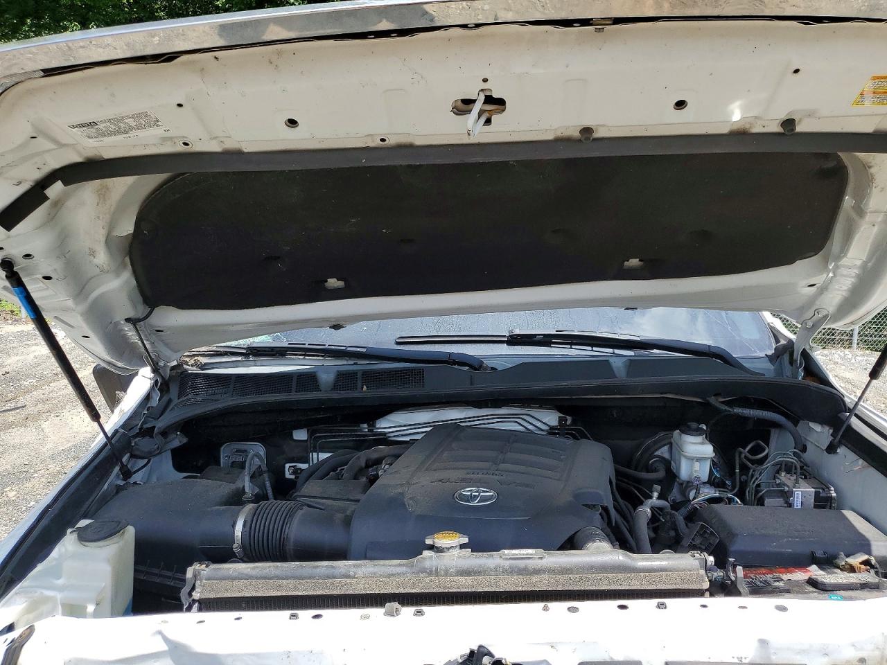 Toyota Tundra Sr5