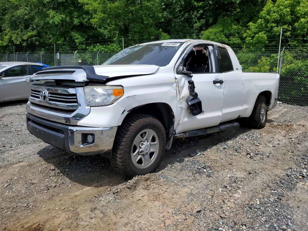 Salvage Toyota Tundra Image