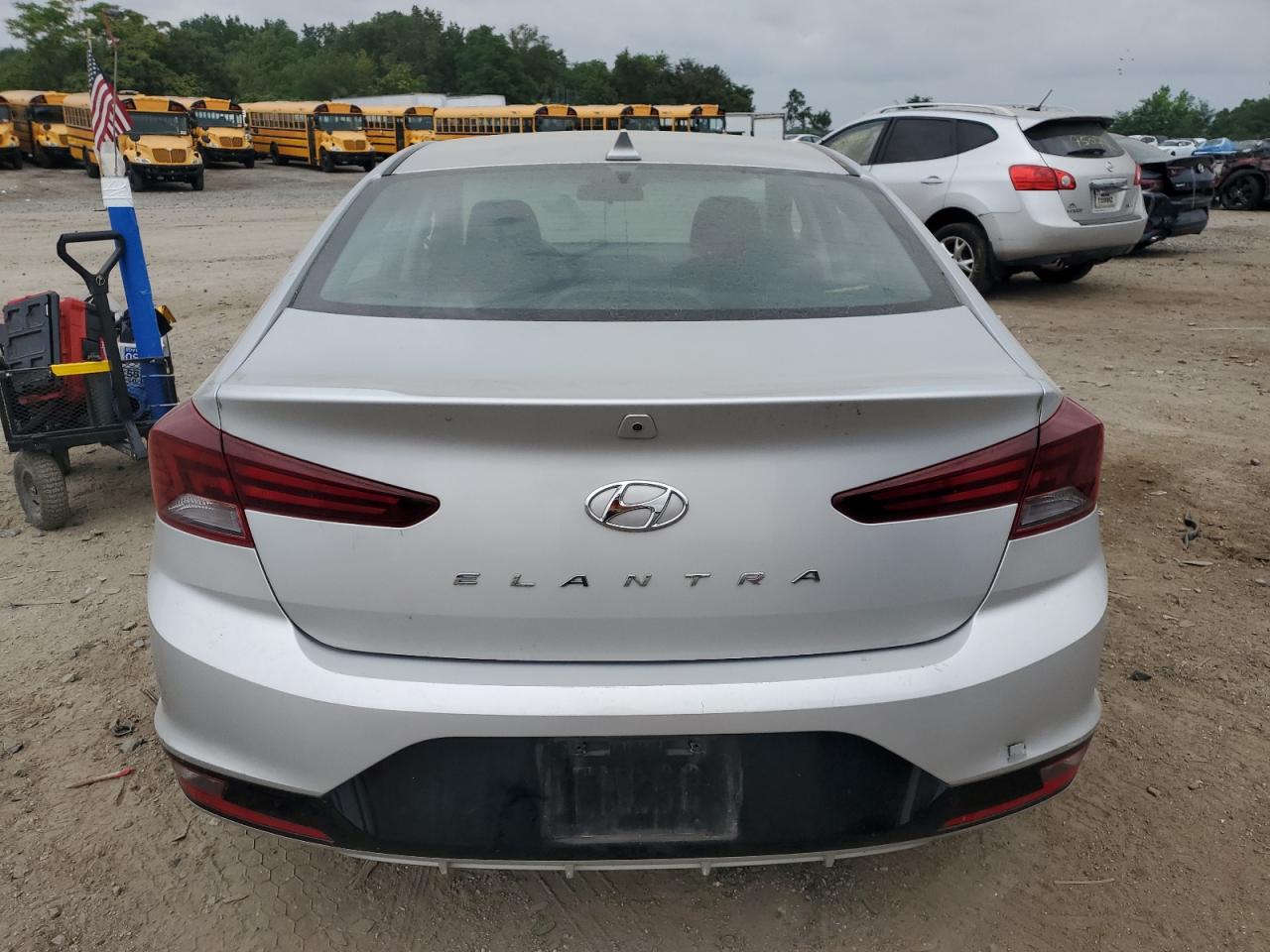 Hyundai ELANTRA Sel
