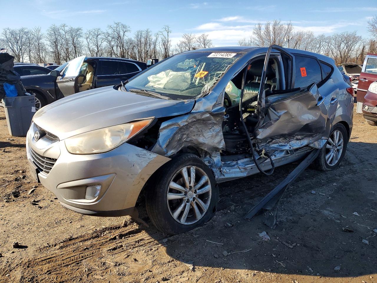 Salvage Hyundai TUCSON Image