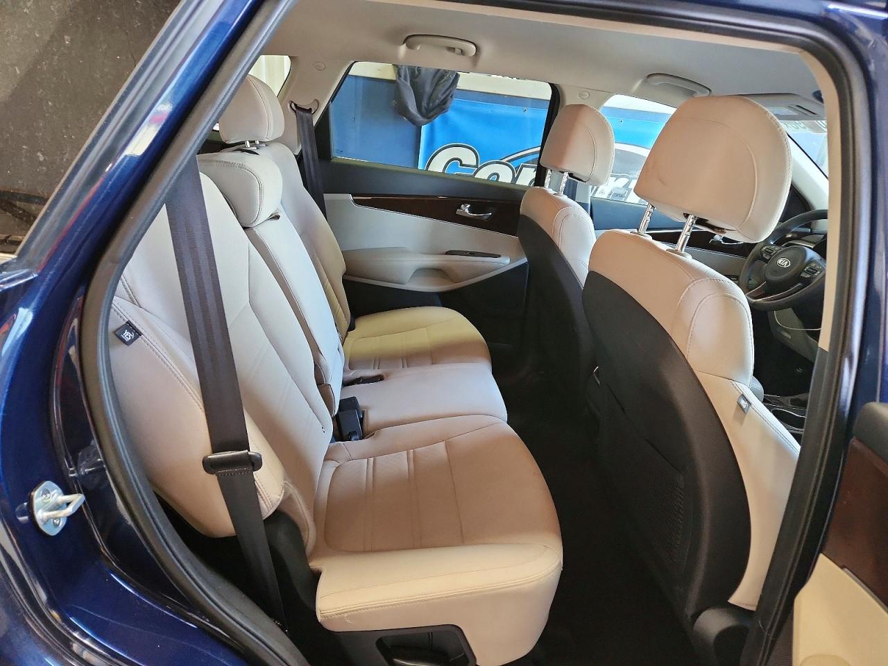Kia Sorento Lx