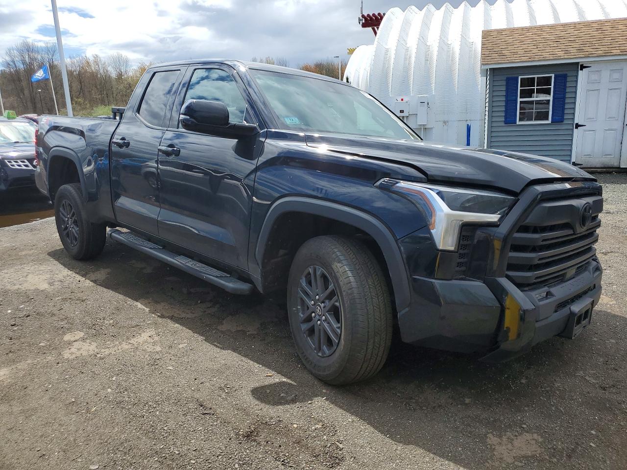 Toyota Tundra Sr5