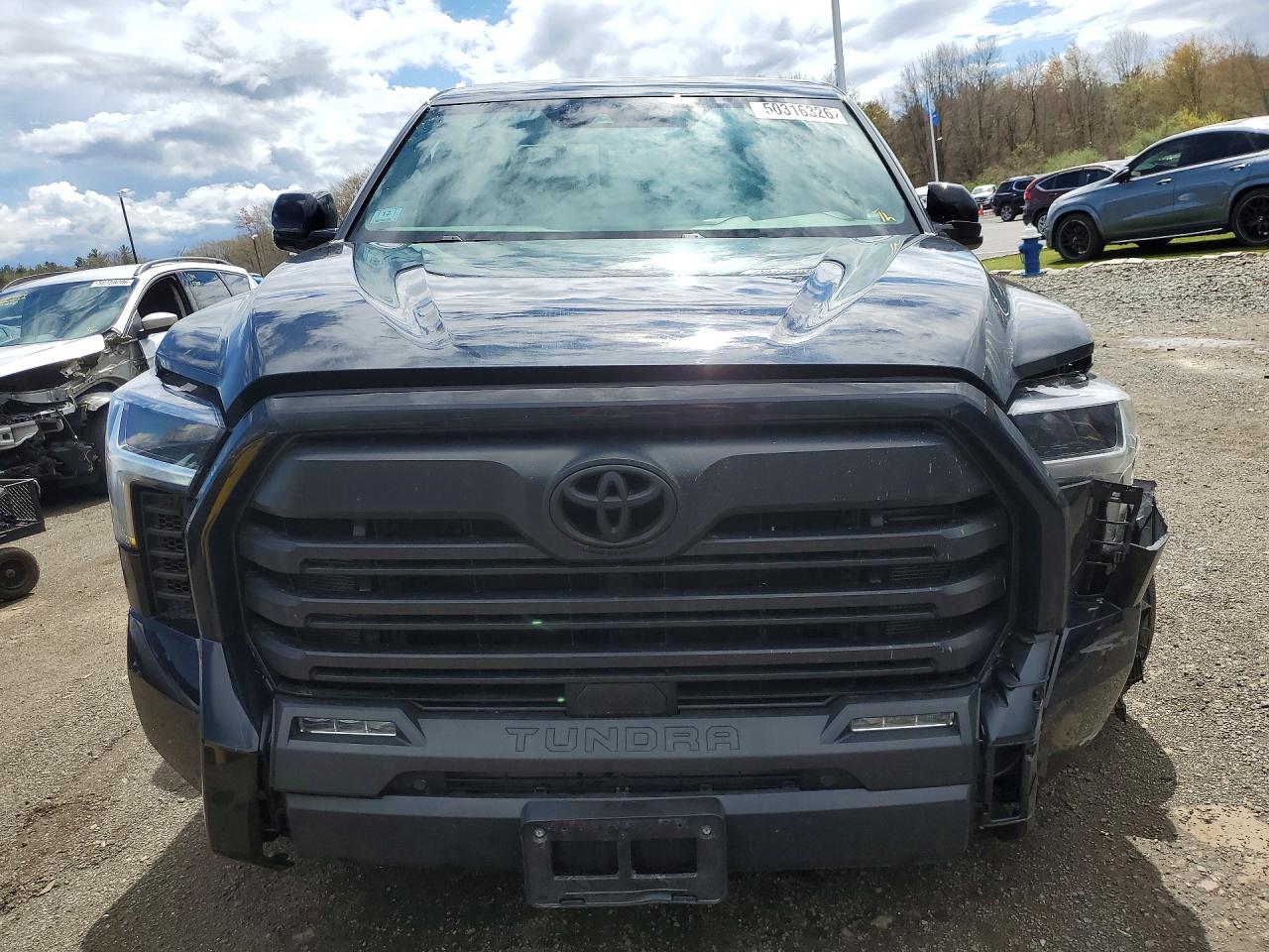 Toyota Tundra Sr5