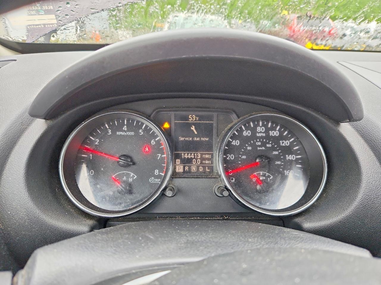Nissan Rogue S