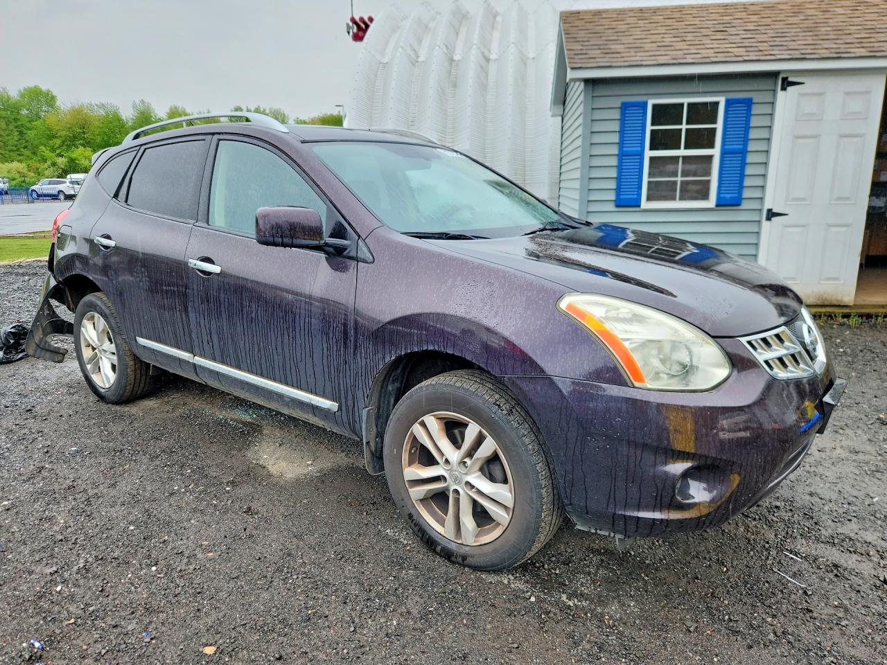 Nissan Rogue S