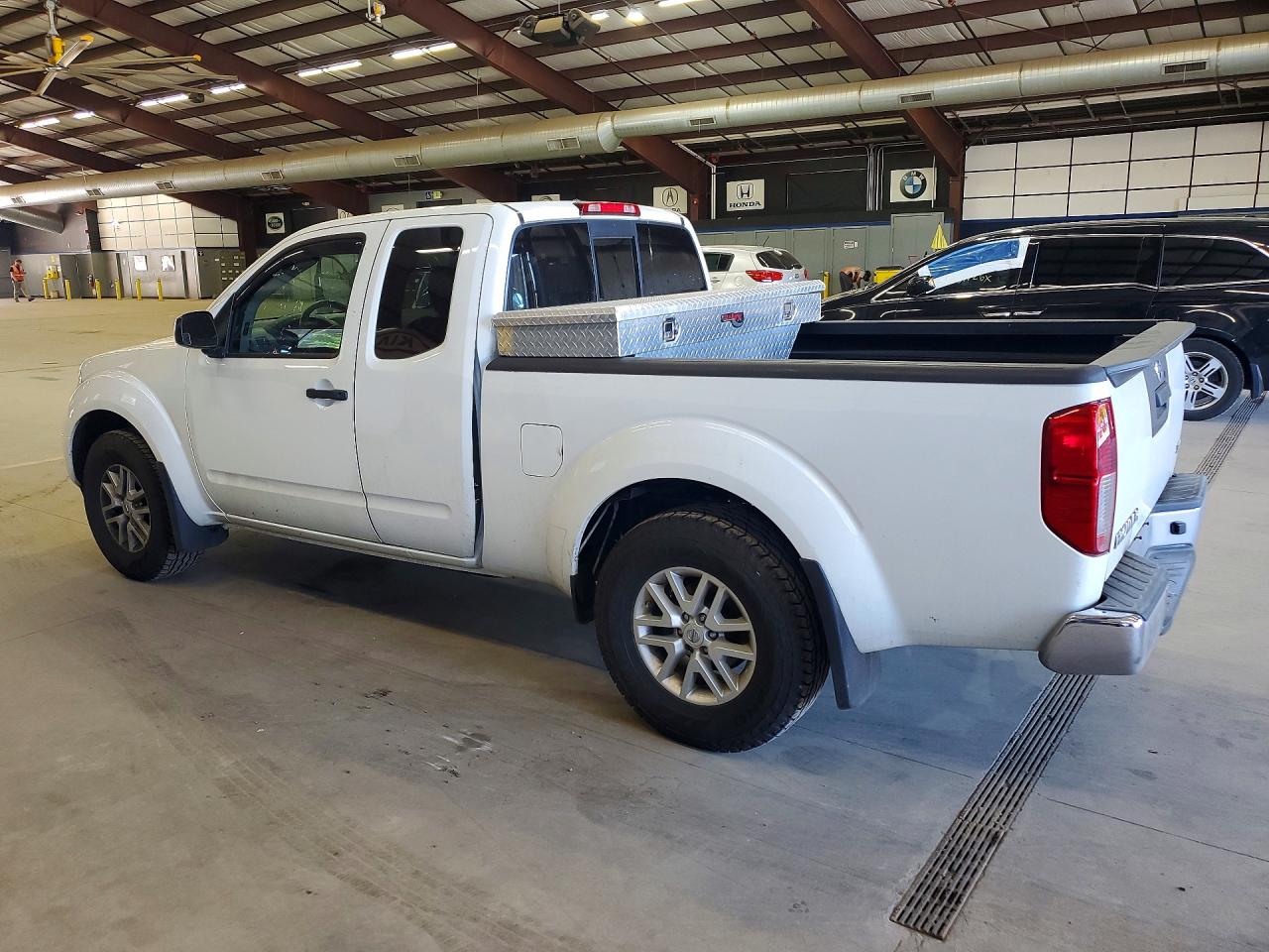 Nissan Frontier Sv