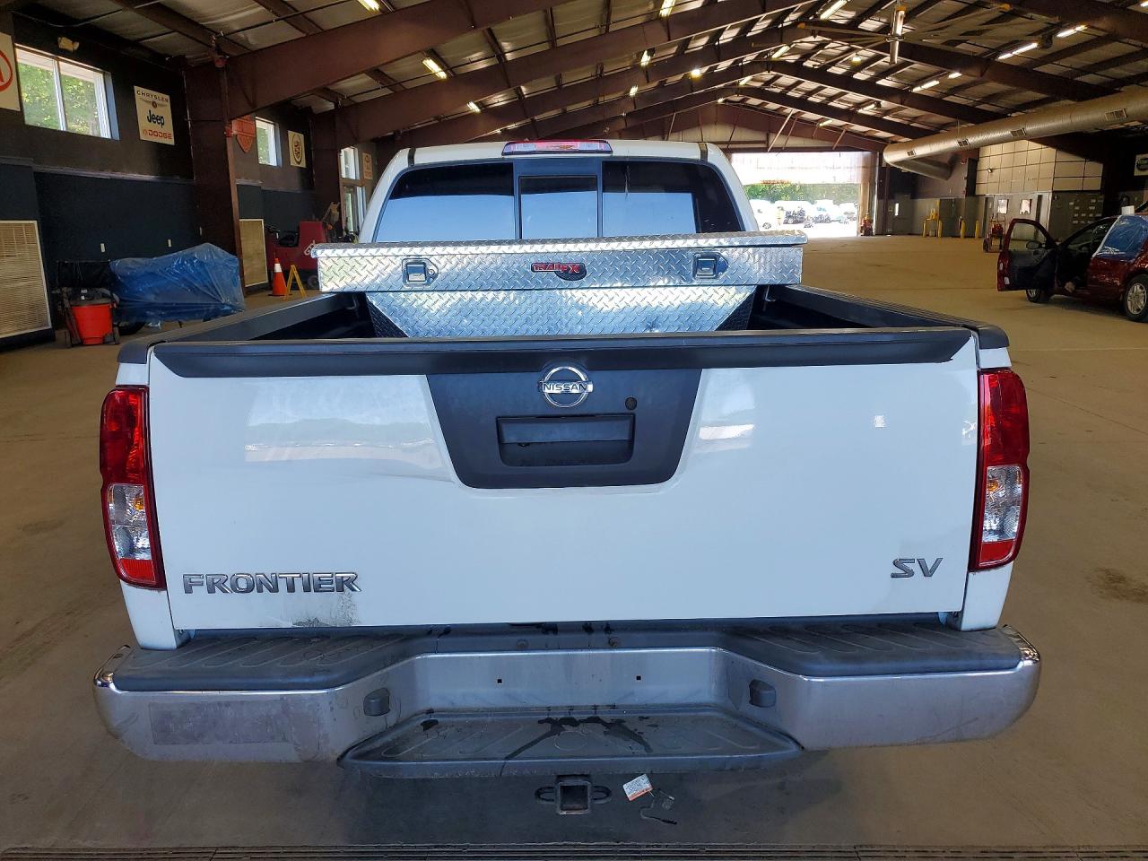 Nissan Frontier Sv