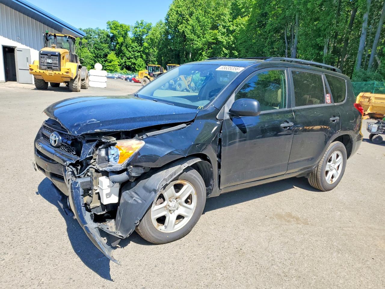 Salvage Toyota RAV4 Image