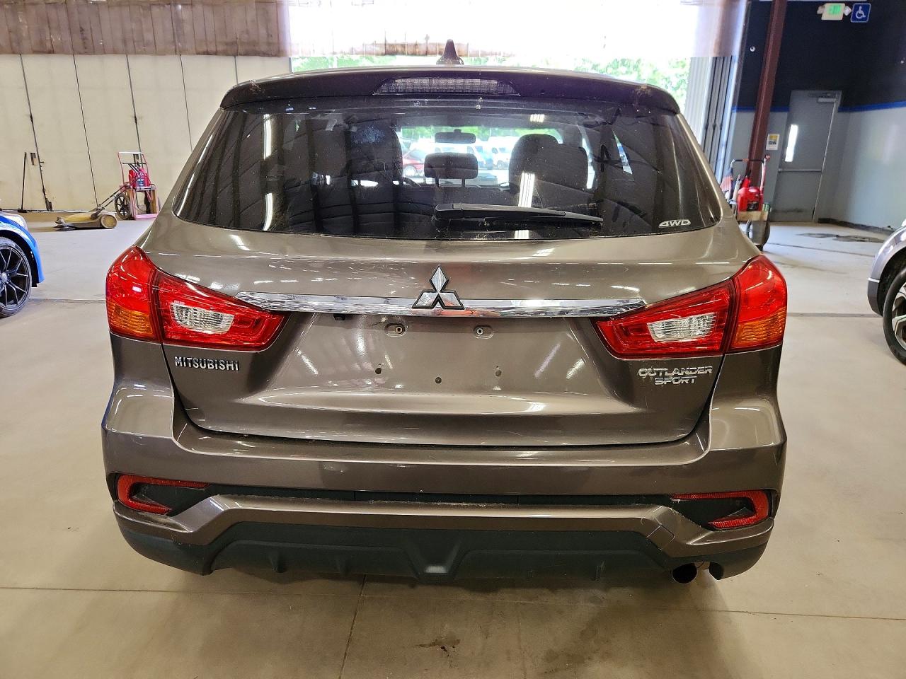 Mitsubishi Outlander Es