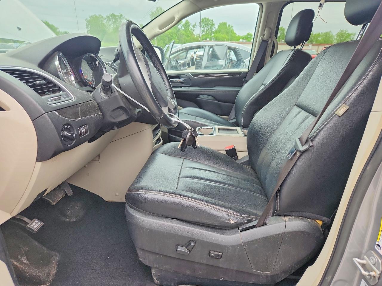 Chrysler Minivan Touring